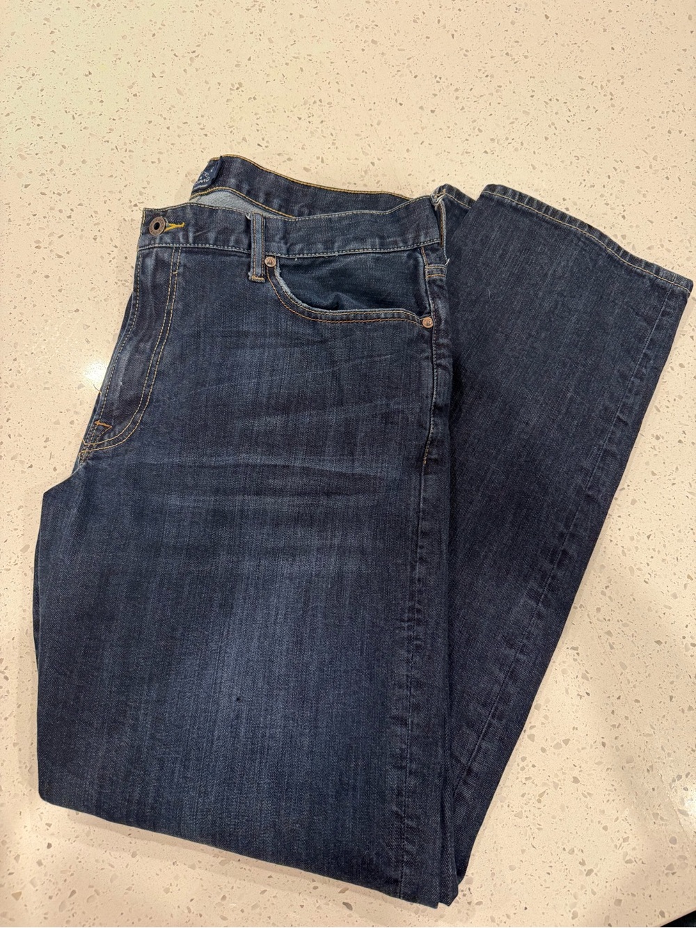 Men's Dark Wash Blue Lucky Brand Jeans